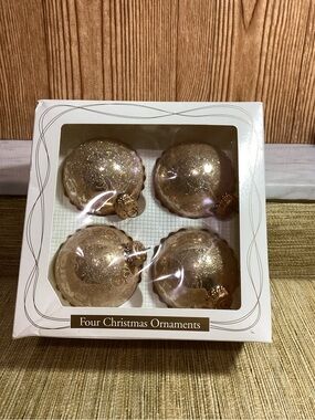 Vintage 1997 Krebs Gold Four-Pack Christmas Ornaments -
